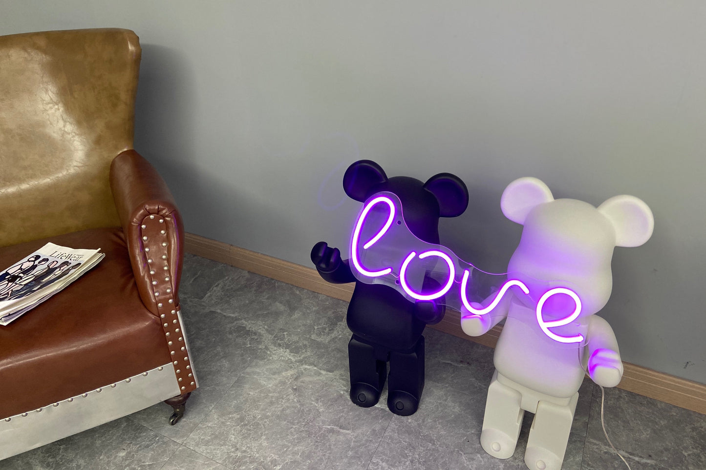 'love2' neon sign