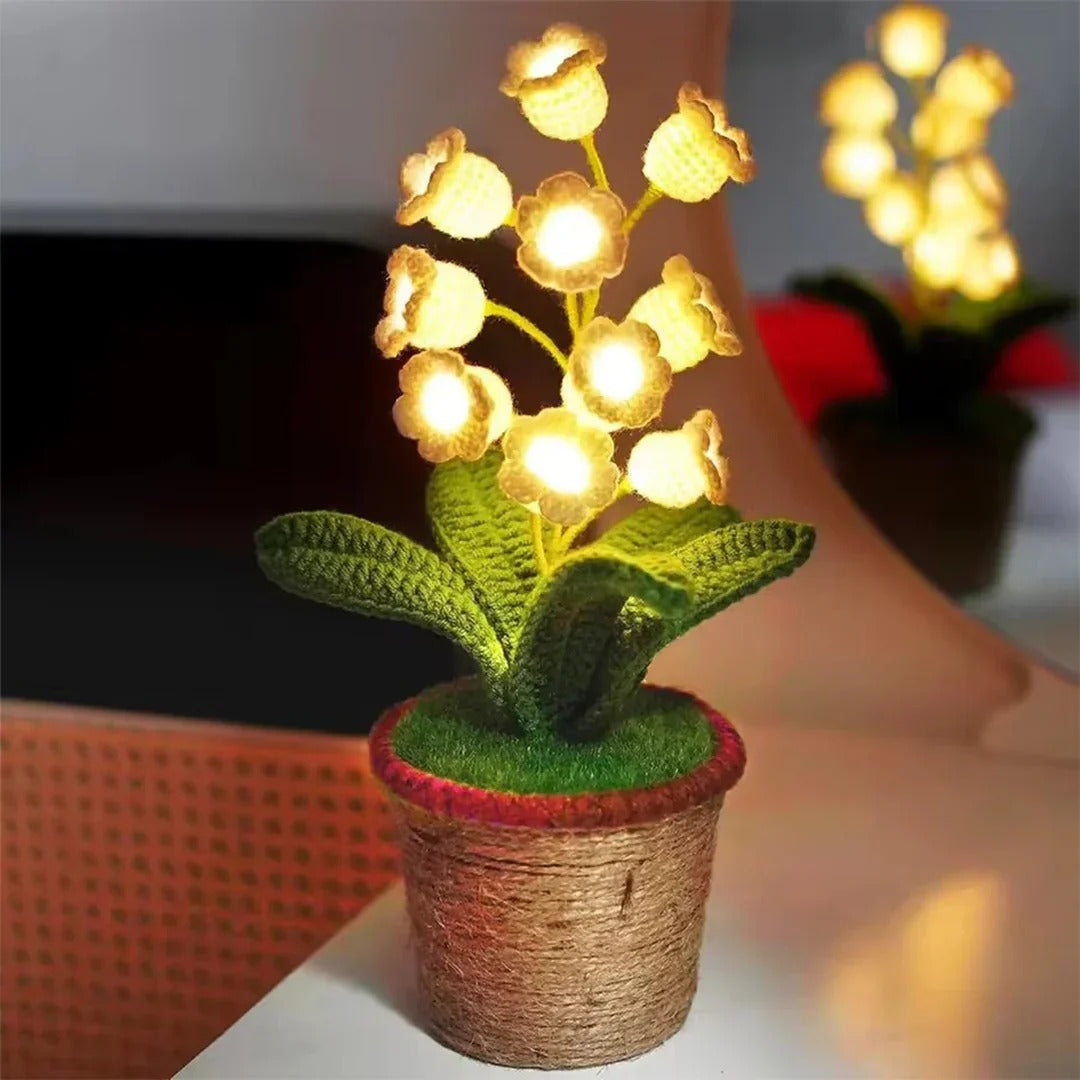 LitLamp™ Floral Crochet Lamp
