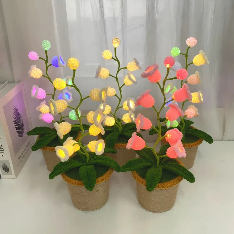 LitLamp™ Floral Crochet Lamp