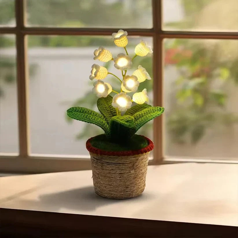 LitLamp™ Floral Crochet Lamp