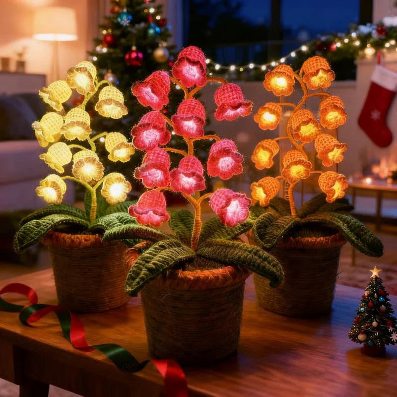 LitLamp™ Floral Crochet Lamp